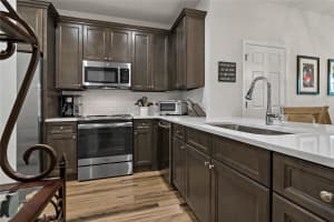 1948 MARLINGTON WAY, CLEARWATER, FL 33763 Sold 10/31/24