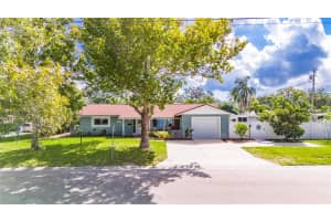 2923 52ND STREET, SAINT PETERSBURG, FL 33710 Sold 10/18/24