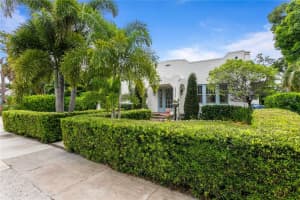 2327 7TH AVENUE, BRADENTON, FL 34205 Sold 11/07/24