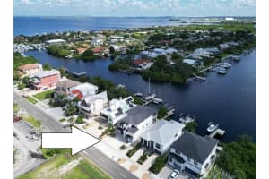 1305 APOLLO BEACH BOULEVARD, APOLLO BEACH, FL 33572 Sold 03/19/25