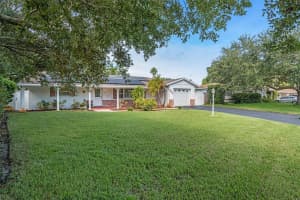 3602 61ST WAY, SAINT PETERSBURG, FL 33710 Sold 11/04/24
