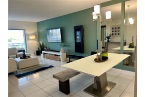 4400 HILLCREST DRIVE, HOLLYWOOD, FL 33021 Sold 11/15/24