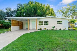 1242 ROBIN HOOD LANE, DUNEDIN, FL 34698 Sold 01/28/25