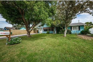8555 76TH AVENUE, SEMINOLE, FL 33777 Sold 02/25/25