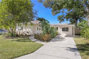 3222 14TH STREET, ST PETERSBURG, FL 33704 Sold 01/29/25