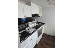 621 99TH AVENUE, SAINT PETERSBURG, FL 33702 Sold 06/27/25
