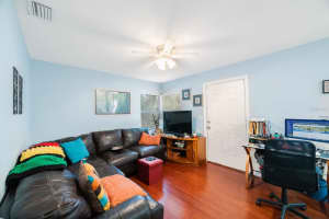 927 19TH AVENUE, SAINT PETERSBURG, FL 33705 Sold 05/09/25