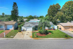 9011 HUNT CLUB LANE, PORT RICHEY, FL 34668 Sold 04/25/25