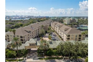 501 Knights Run Ave #1215, TAMPA