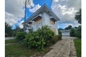 2220 18TH STREET, SAINT PETERSBURG, FL 33712 Sold 06/12/25