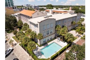 701 MIRROR LAKE DRIVE, SAINT PETERSBURG, FL 33701 Sold 12/02/24