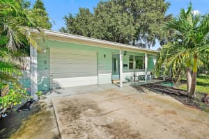 2796 52ND STREET, SAINT PETERSBURG, FL 33710 Sold 12/26/24