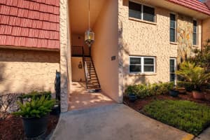 111 BUTTONWOOD CIRCLE, SEMINOLE, FL 33777 Sold 02/20/25