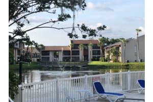 3845 LAKE DRIVE, TAMPA, FL 33614 - MLS#MFRTB8306215