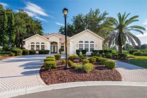 10071 GEORGETOWN COURT, WEEKI WACHEE, FL 34613 Sold 05/01/25