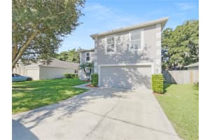 5633 OAKWOOD KNOLL DRIVE, LAKELAND, FL 33811 Sold 02/20/25