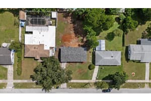 9707 WILLOW AVENUE, TAMPA, FL 33612 Sold 01/03/25