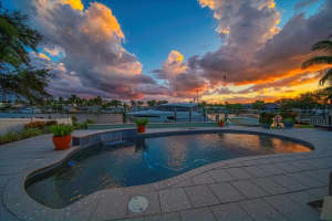 22 ISLAND DRIVE, TREASURE ISLAND, FL 33706 Sold 11/25/24