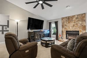 4909 OAKSHIRE DRIVE, TAMPA, FL 33625 Sold 11/11/24