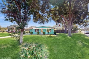 954 58TH AVENUE, SAINT PETERSBURG, FL 33703 Sold 02/06/25