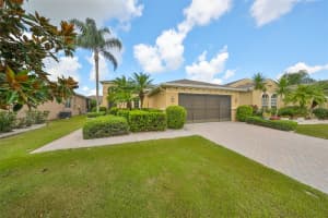 921 REGAL MANOR WAY, SUN CITY CENTER, FL 33573 Sold 03/03/25