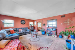 5614 17TH AVENUE, GULFPORT, FL 33707 Sold 03/22/25
