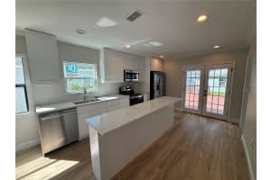 1010 FLORA STREET, TAMPA, FL 33604 Sold 05/02/25
