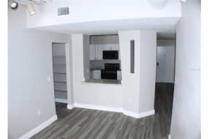 2410 AZEELE STREET, TAMPA, FL 33609 Sold 06/10/25