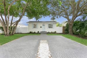 485 44TH AVENUE, ST PETERSBURG, FL 33703 Sold 12/30/24