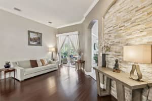 10640 GRAND RIVIERE DRIVE, TAMPA, FL 33647 Sold 01/15/25