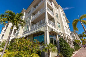 200 MAIN STREET, DUNEDIN, FL 34698 Sold 11/01/24