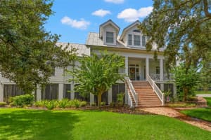 5435 LYKES LANE, TAMPA, FL 33611 Sold 11/15/24