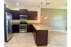 3820 SILVERLAKE WAY, WESLEY CHAPEL, FL 33544 - MLS#MFRTB8307085