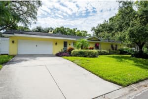 2302 JONES DRIVE, DUNEDIN, FL 34698 Sold 12/30/24