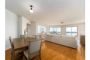 521 MANDALAY AVENUE, CLEARWATER BEACH, FL 33767 - MLS#MFRTB8307211