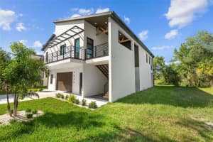 7639 GULF WAY, HUDSON, FL 34667 Sold 04/17/25