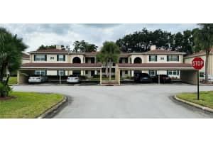 10380 CARROLLWOOD LANE, TAMPA, FL 33618 Sold 02/28/25