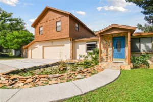 10213 NEWPORT CIRCLE, TAMPA, FL 33612 Sold 07/01/25