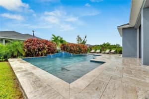 7602 PARADISO DRIVE, APOLLO BEACH, FL 33572 Sold 11/21/24