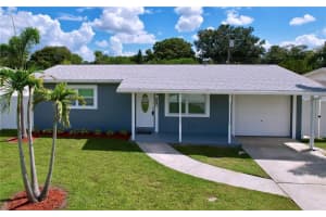 5621 63RD WAY, SAINT PETERSBURG, FL 33709 Sold 12/09/24