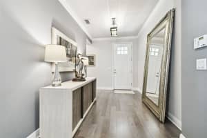 4915 LAKESHORE OAKS COURT, TAMPA, FL 33624 Sold 11/25/24