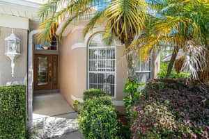 23815 ESTERO COURT, LAND O LAKES, FL 34639 Sold 01/02/25