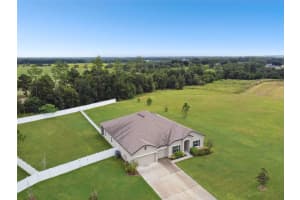 10423 CRESTVIEW HEIGHTS AVENUE, THONOTOSASSA, FL 33592 Sold 12/20/24