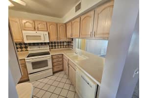 6322 PALMA DEL MAR BOULEVARD, SAINT PETERSBURG, FL 33715 Sold 06/20/25