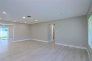15 MERCURY AVENUE, CLEARWATER, FL 33765 Sold 03/11/25