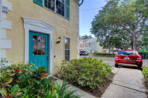 3302 WYOMING CIRCLE, TAMPA, FL 33611 Sold 01/29/25