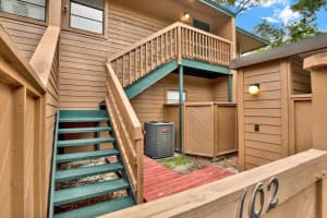 102 CYPRESS POND ROAD, PALM HARBOR, FL 34683 Sold 12/24/24