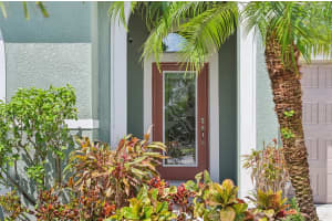 7106 BOWSPIRIT PLACE, APOLLO BEACH, FL 33572 Sold 02/13/25