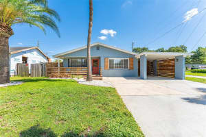 2201 15TH AVENUE, SAINT PETERSBURG, FL 33713 Sold 11/19/24