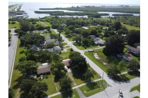 10701 SNUG HARBOR ROAD, SAINT PETERSBURG, FL 33702 Sold 03/12/25